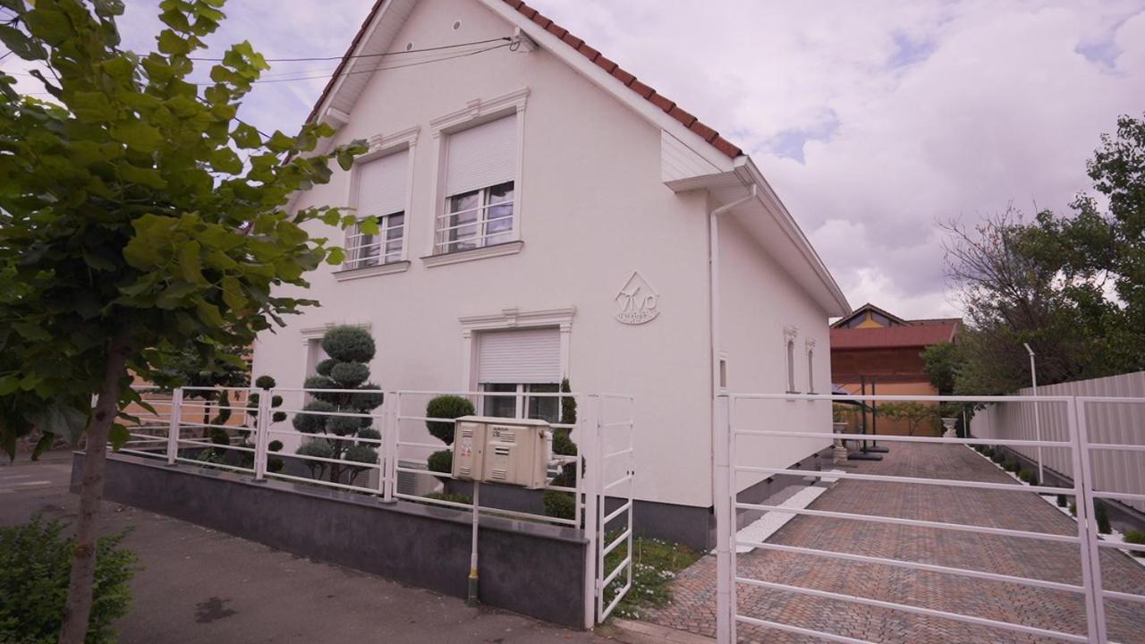 Vivo House Bed & Breakfast Targu Mures Exterior photo